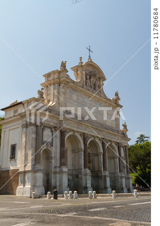 Great church in center of Rome, Italy. Great church in center of Rome, Italy. 11780684