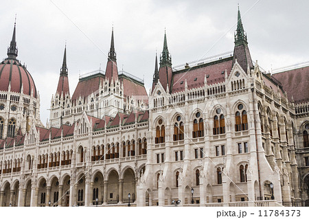 Budapest, the building of the Parliament (Hungary) 11784373