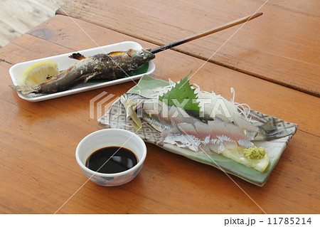 鮎の塩焼きと刺身 鮎の塩焼きと刺身 11785214