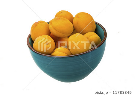 Yellow apricots 11785849