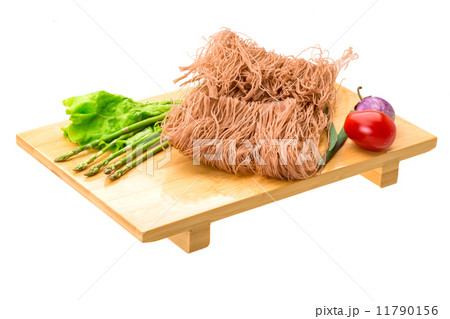 Raw rice noodles Raw rice noodles 11790156