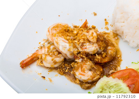Shrimps with garlic and rice 11792310