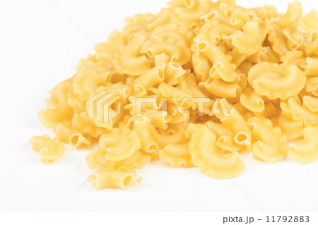 italian pasta (macaroni) isolated on white background italian pasta (macaroni) isolated on white background 11792883