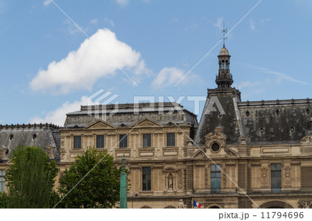 Historic building in Paris France 11794696