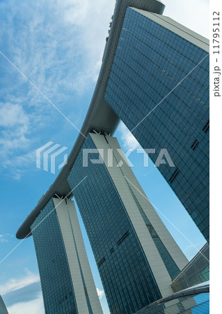 SINGAPORE - MAY 11: Marina Bay Sands Integrated Resort on May 11 SINGAPORE - MAY 11: Marina Bay Sands Integrated Resort on May 11 11795112