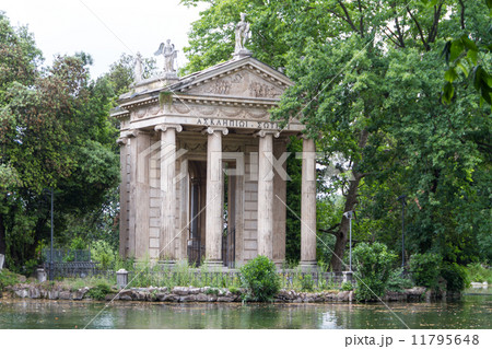 Villa Borghese Garden, Rome, Italy Villa Borghese Garden, Rome, Italy 11795648