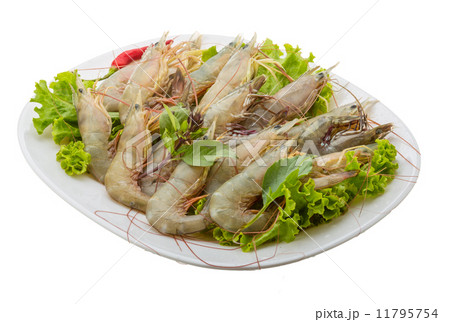 Raw tiger shrimps 11795754