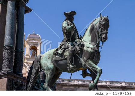 Maria Theresia Monument, in Vienna 11797153