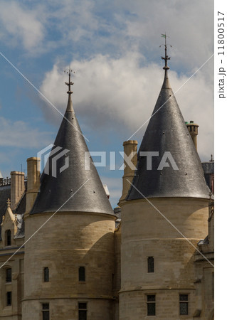 Historic building in Paris France Historic building in Paris France 11800517