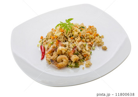 Fried rice with shrimps 11800638