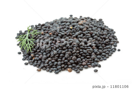 Black lentils heap Black lentils heap 11801106