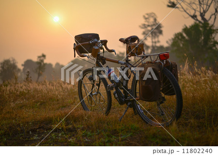 touring bike 11802240