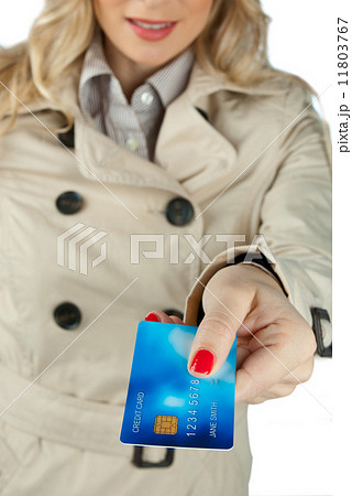 woman hand holding credit card 11803767