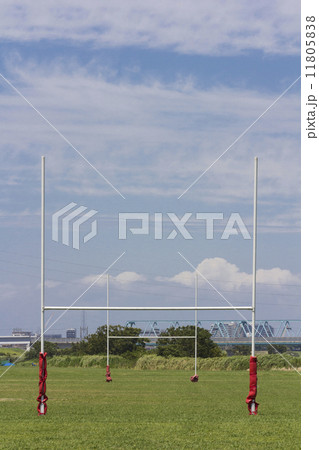 ラグビーのゴールポスト、ノーサイド・夏… 11805838