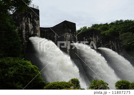 石積みダム 11807275