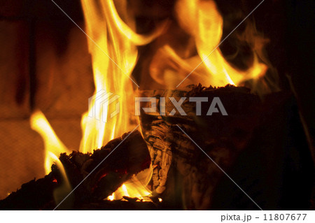 Fireplace 11807677