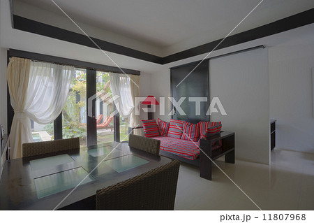 リゾートリビングダイニング リゾートリビングダイニング 11807968