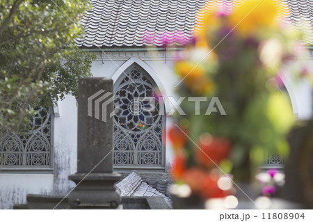 大浦天主堂と墓地 11808904