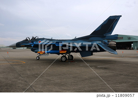 戦闘機 11809057