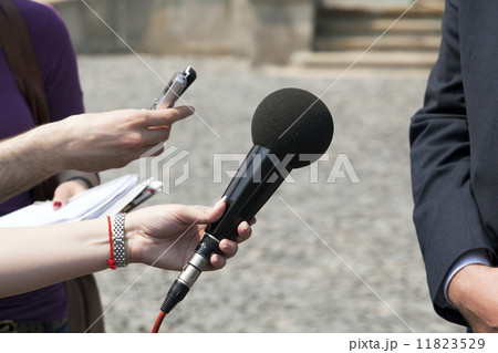 Interview Interview 11823529