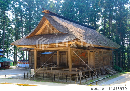 関山中尊寺　白山神社能舞台 11833930