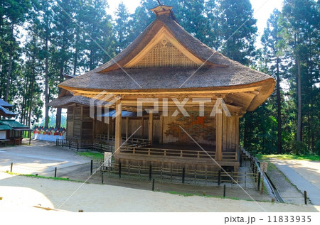 関山中尊寺　白山神社能舞台 11833935