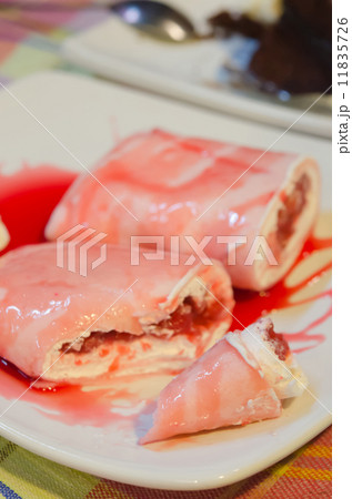 strawberry crepe rolls 11835726