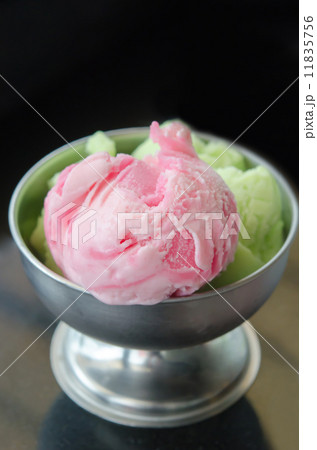 ice cream ice cream 11835756