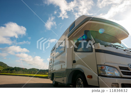 キャンピングカーのある風景 キャンピングカーのある風景 11836632