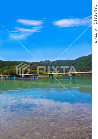 四万十川と佐田沈下橋 四万十川と佐田沈下橋 11836881