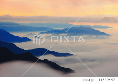 amazing sea of clouds with sunset amazing sea of clouds with sunset 11839447