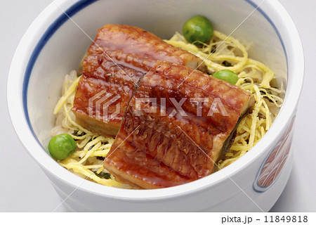 小鉢の、ひつまぶし 小鉢の、ひつまぶし 11849818