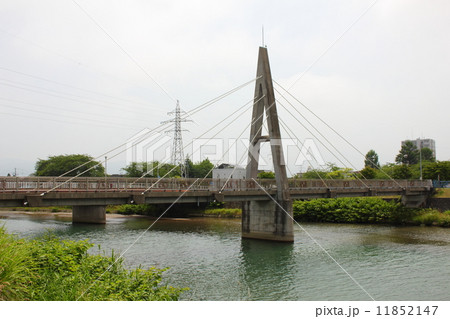 青森・駒込川と八甲田自転車道橋 青森・駒込川と八甲田自転車道橋 11852147