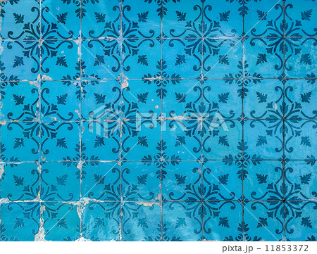 Vintage azulejos, traditional Portuguese tiles 11853372