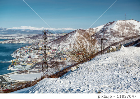 View of seaport 11857047