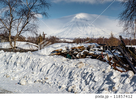 Koryaksky volcano Koryaksky volcano 11857412