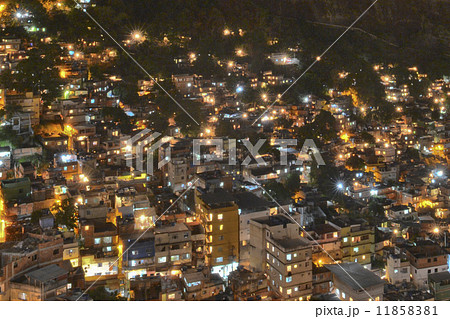 ブラジル リオデジャネイロ ファヴェーラ スラム街の写真素材