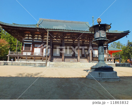 高野山・檀上伽藍の金堂 11863832