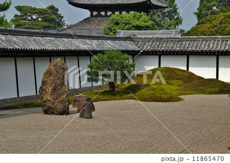 京都東福寺方丈庭園の風景 11865470