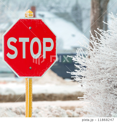 Stop sign 11868247