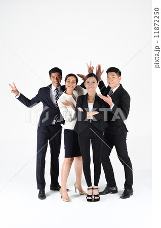 Asian Colleagues Fun Asian Colleagues Fun 11872250