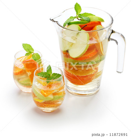 ホワイトサングリア 11872691