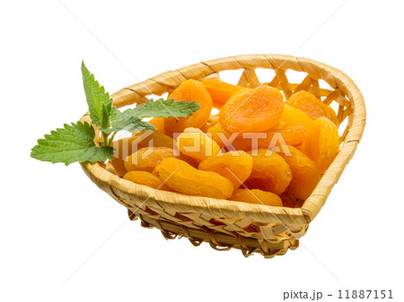 Dried apricots 11887151