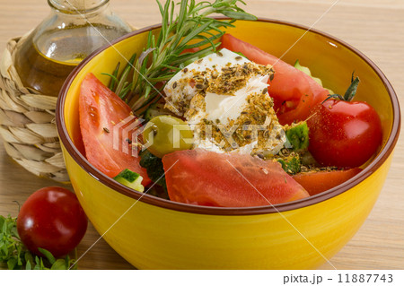 Greek salad 11887743