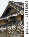廃屋の屋根 11888904
