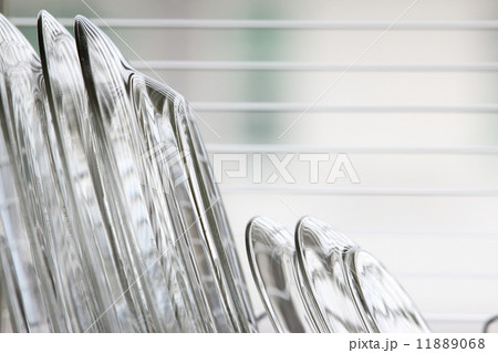 clean dish clean dish 11889068