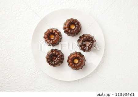 カヌレドボルドー カヌレドボルドー 11890431