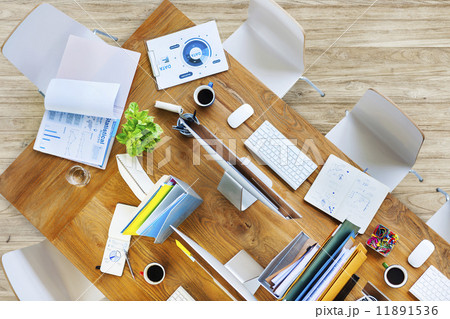 Contemporary Office Table with Equipments and Chairs 11891536