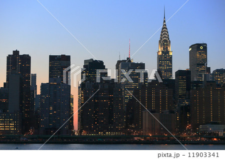 マンハッタンスカイライン 夕景 ロングアイランドシティより マンハッタンスカイライン 夕景 ロングアイランドシティより 11903341