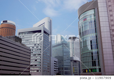 大阪駅前ビル群 11907909